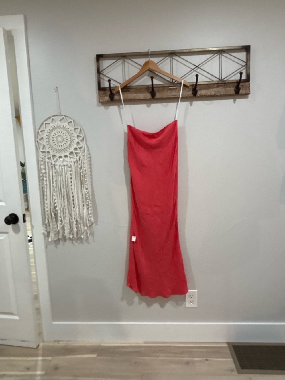 ❣️Host Pick❣️NWT For Love & Lemons Coral Pink Skirt - Picture 4 of 8